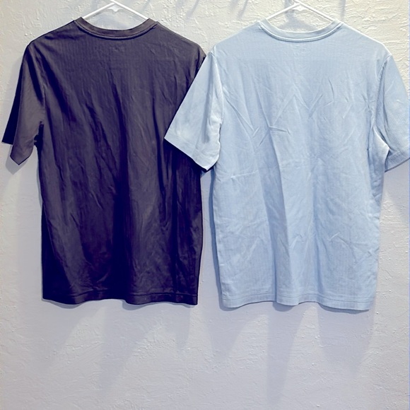 🆕 Men’s Croft & Barrow V-Neck Tee - Pack of 2 - Medium - Picture 2 of 7
